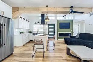 207 Balsam Dr, Orlando, FL 32807 - Photo 9