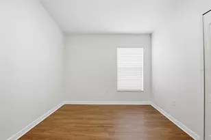 1012 Cristelle Jean Dr, Ruskin, FL 33570 - Photo 17