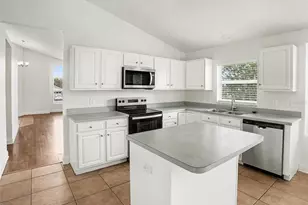 7242 Minippi Dr, Orlando, FL 32818 - Photo 9