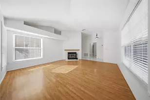 563 W Springtree Way, Lake Mary, FL 32746 - Photo 7