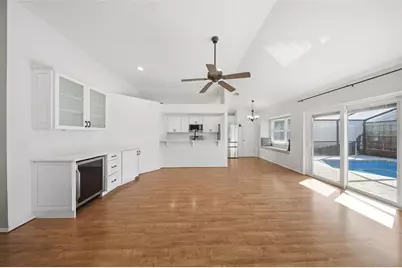 563 W Springtree Way, Lake Mary, FL 32746 - Photo 11