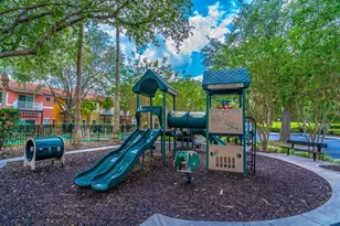 8512 Sunrise Key Dr, Kissimmee, FL 34747 - Photo 51