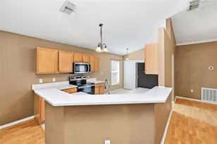 319 Pleasant Gardens Dr, Apopka, FL 32703 - Photo 9