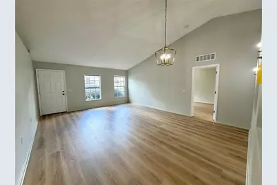 12052 Villa Road, Spring Hill, FL 34609 - Photo 11