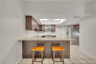 932 Robinhood Ct, Maitland, FL 32751 - Photo 11