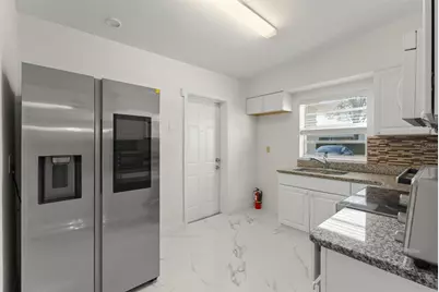 2217 Pembrook Drive, Orlando, FL 32810 - Photo 9