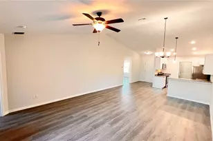 8145 Cozumel Ln, Sebring, FL 33876 - Photo 3