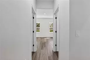 10707 N Hatari Dr, Citrus Springs, FL 34434 - Photo 17