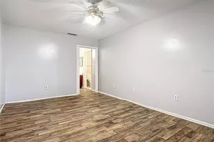 571 Hunter Cir, Kissimmee, FL 34758 - Photo 15