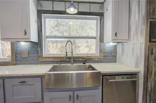 290 Mitnik Dr, Deltona, FL 32738 - Photo 11