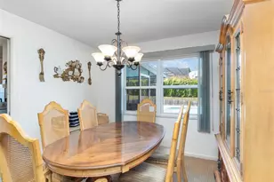 912 N Fairbairn Dr, Deltona, FL 32725 - Photo 9