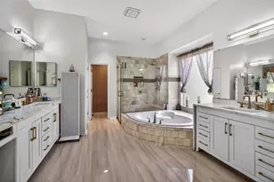 15020 Eaglerise Dr, Lithia, FL 33547 - Photo 13