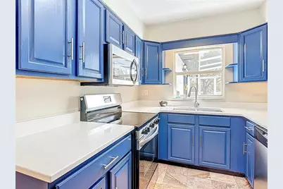 2720 Handley Boulevard, Lakeland, FL 33803 - Photo 11