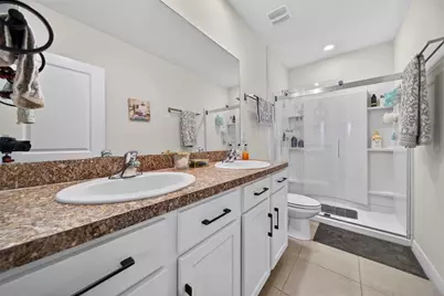 5435 Dragonfly Drive, Wildwood, FL 34785 - Photo 17