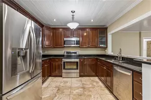 37 E Vanderbilt St, Orlando, FL 32804 - Photo 5