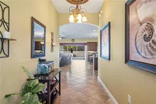 204 Bengal Cir, Oldsmar, FL 34677 - Photo 3