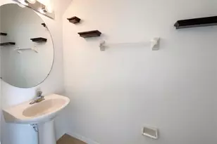 8545 Trail Wind Dr, Tampa, FL 33647 - Photo 15