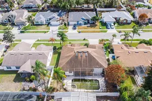 2621 Rolling Broak Dr, Orlando, FL 32837 - Photo 3