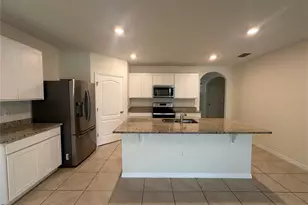 1292 Sugarwood St, Davenport, FL 33837 - Photo 9