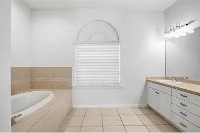 6648 Thackston Drive, Riverview, FL 33578 - Photo 27