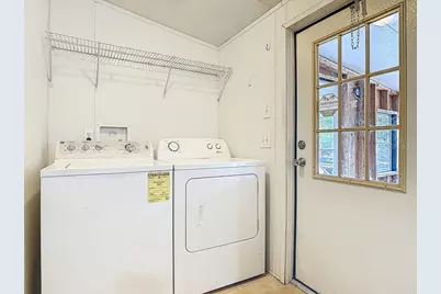 42316 Pond View Lane, Deland, FL 32720 - Photo 39