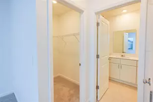 5645 Loggia Ln, Kissimmee, FL 34758 - Photo 11