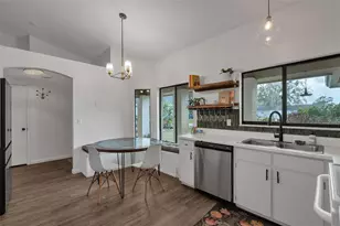 1028 Karen Ridge Ct, Kissimmee, FL 34747 - Photo 5