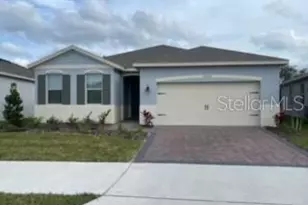17622 Blazing Star Cir, Clermont, FL 34714 - Photo 1