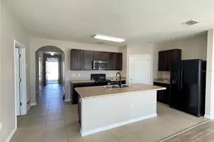 572 Nova Dr, Davenport, FL 33837 - Photo 3