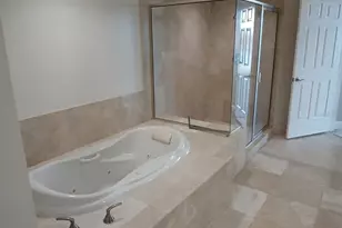 231 Riverside Dr, Daytona Beach, FL 32117 - Photo 17