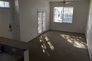 4004 Venetian Bay Dr, Kissimmee, FL 34741 - Photo 3