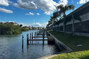 8802 Bay Pointe Dr, Tampa, FL 33615 - Photo 27