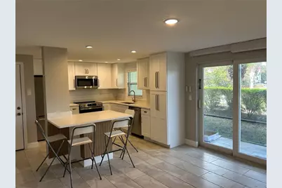 8802 Bay Pointe Drive #102, Tampa, FL 33615 - Photo 9