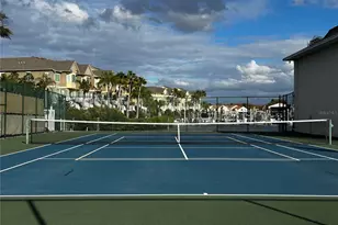 8802 Bay Pointe Dr, Tampa, FL 33615 - Photo 29