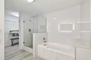 14501 Grove Resort Ave, Winter Garden, FL 34787 - Photo 17