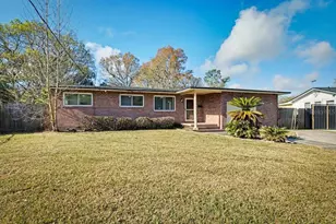 6446 S Ish Brant Rd, Jacksonville, FL 32210 - Photo 5
