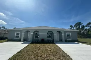 726 Bobcat Ct, Poinciana, FL 34759 - Photo 1