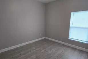 726 Bobcat Ct, Poinciana, FL 34759 - Photo 11
