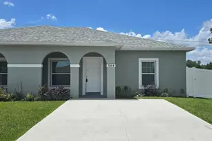 726 Bobcat Ct, Poinciana, FL 34759 - Photo 1