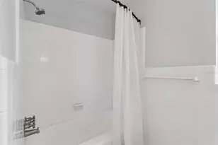 3010 Carmia Dr, Orlando, FL 32806 - Photo 23