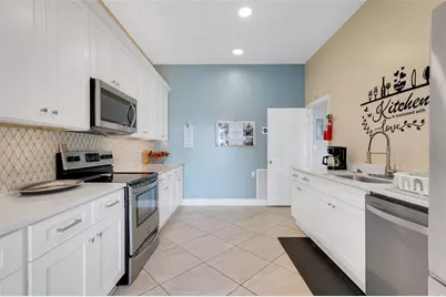 4224 Lake Underhill Road #8B8, Orlando, FL 32803 - Photo 35