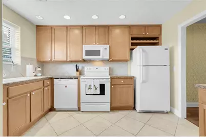 4224 Lake Underhill Road #8B8, Orlando, FL 32803 - Photo 3