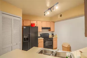 4605 Gate Pl, Orlando, FL 32811 - Photo 11