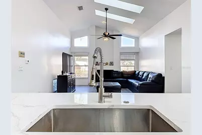 1125 Almond Tree Circle, Orlando, FL 32835 - Photo 23