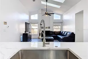 1125 Almond Tree Cir, Orlando, FL 32835 - Photo 23