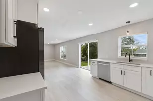 2735 Howland Blvd, Deltona, FL 32725 - Photo 15