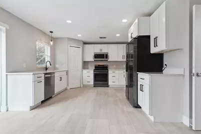 2735 Howland Boulevard, Deltona, FL 32725 - Photo 13