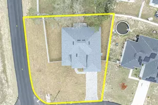 201 Begonia Ln, Poinciana, FL 34759 - Photo 47