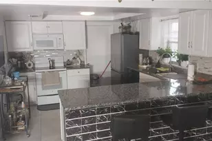 6122 Burhley Ct, Orlando, FL 32809 - Photo 5