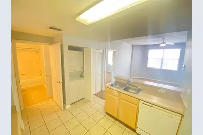 10831 Windsor Walk Drive #1103, Orlando, FL 32837 - Photo 5